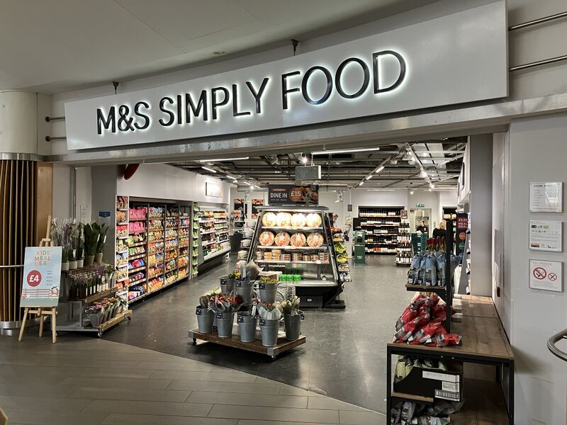 File:M&S Simply Food Baldock 2024.jpg