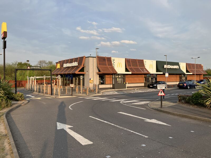File:McDonalds Markham Vale 2025.jpg