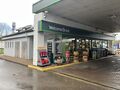 London Gateway: London Gateway forecourt shop 2025.jpg
