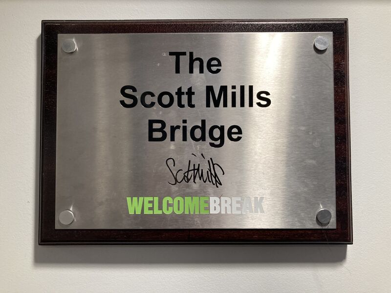 File:Scott Mills Bridge plaque 2023.jpg