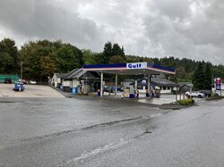 Gulf filling station, with Motorgrill restaurant behind.