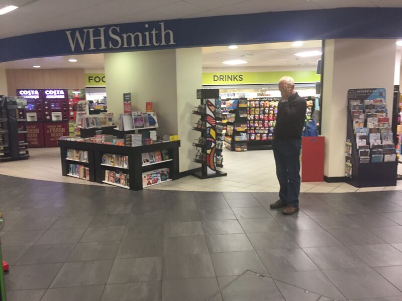 File:WHSmith Newport Pagnell North 2019.jpg