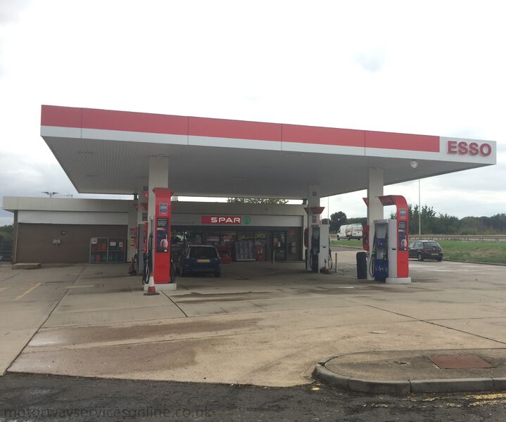 File:Ecton westbound petrol station.jpg