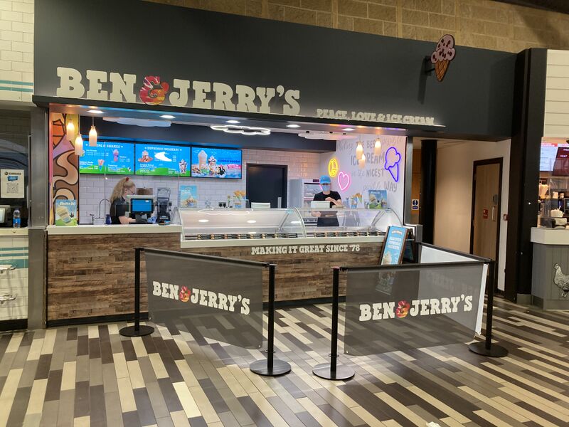 File:Ben and Jerrys Oxford 2021.jpg