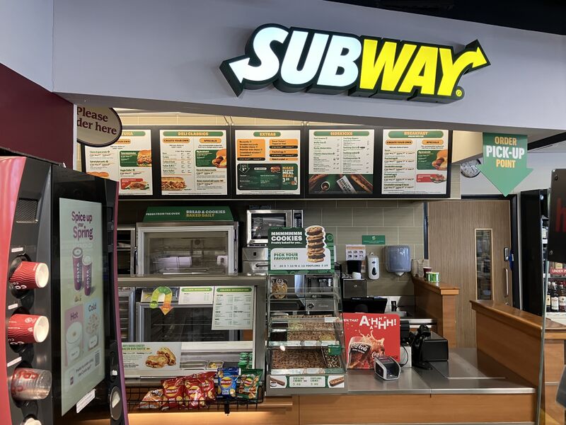 File:Subway Astwick 2025.jpg