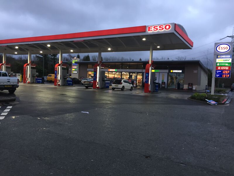 File:Esso Bangor 2018.jpg