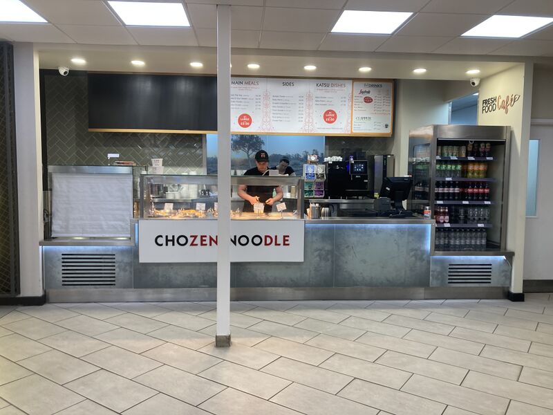 File:Chozen Noodle Rownhams South 2022.jpg