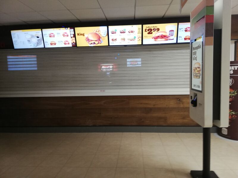File:Closed Burger King Christmas.jpg