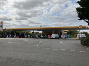 Bourne End services