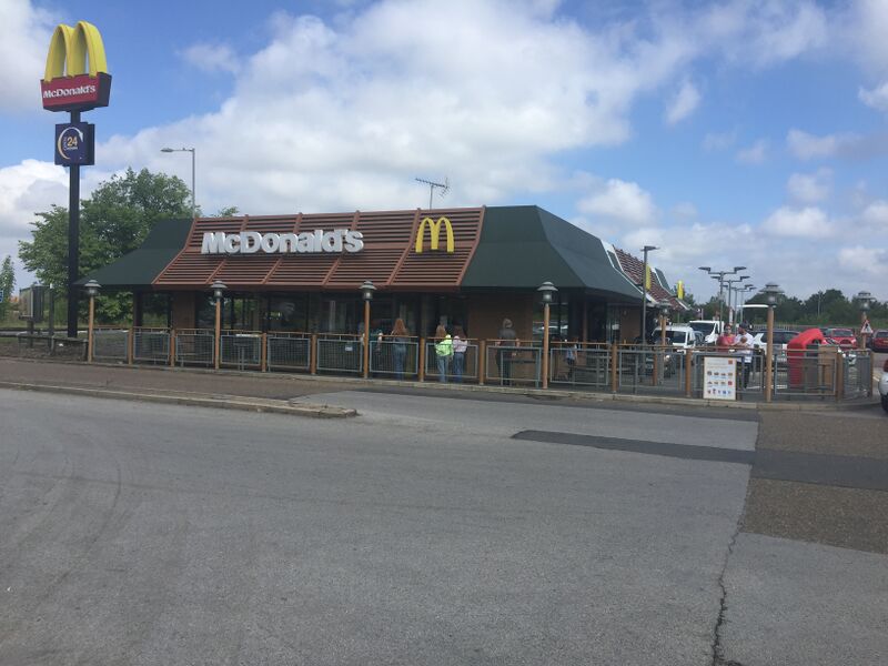 File:McDonalds West Lynn 2020.jpg