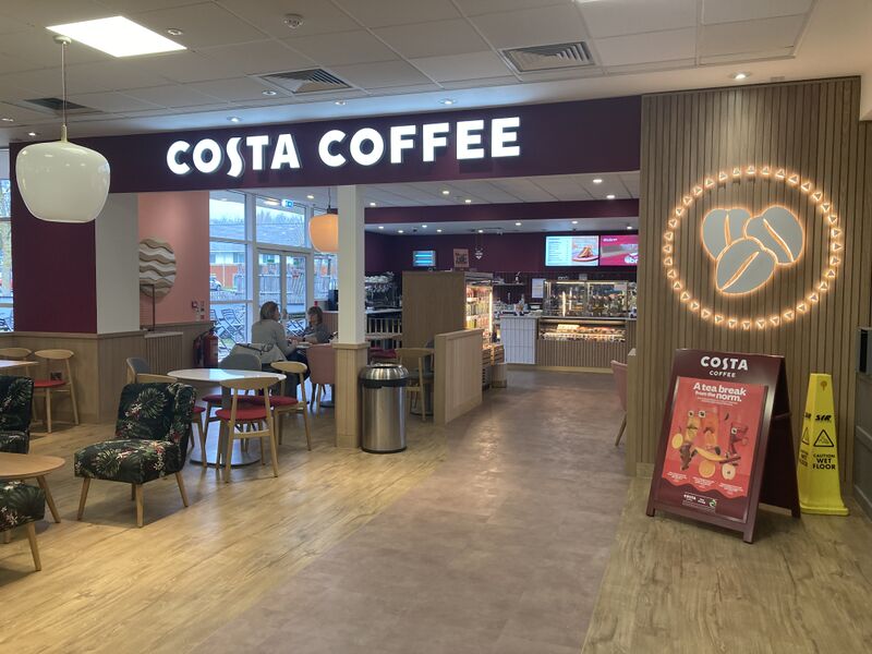 File:Costa Coffee Reading West 2023.jpg